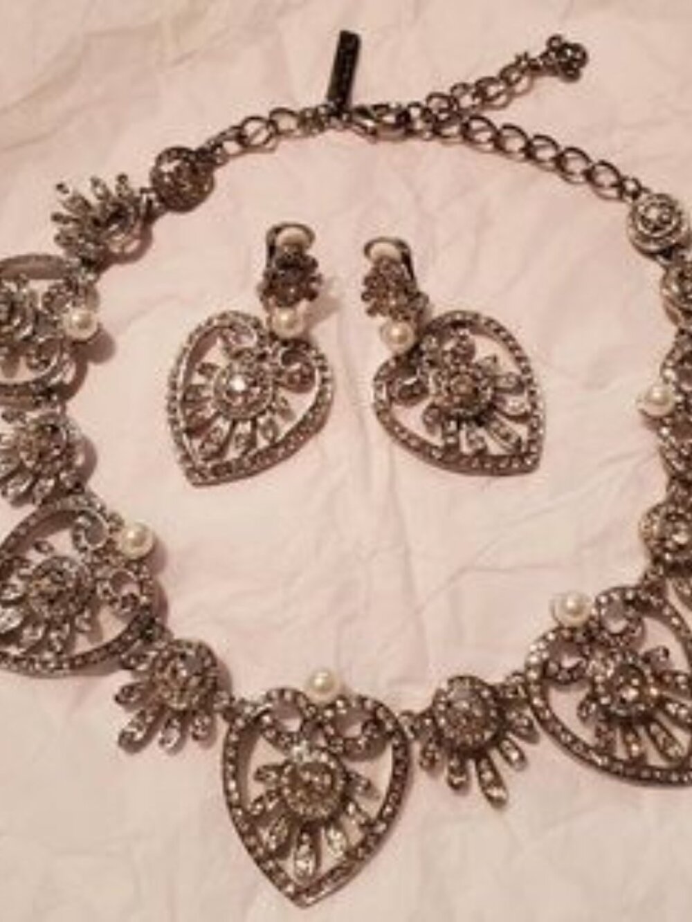 Oscar de la Renta Silver Heart Rhinestone Necklace - Picture 5 of 5